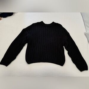 Dark Gray Unversal Thread Knit Sweater Women’s L
